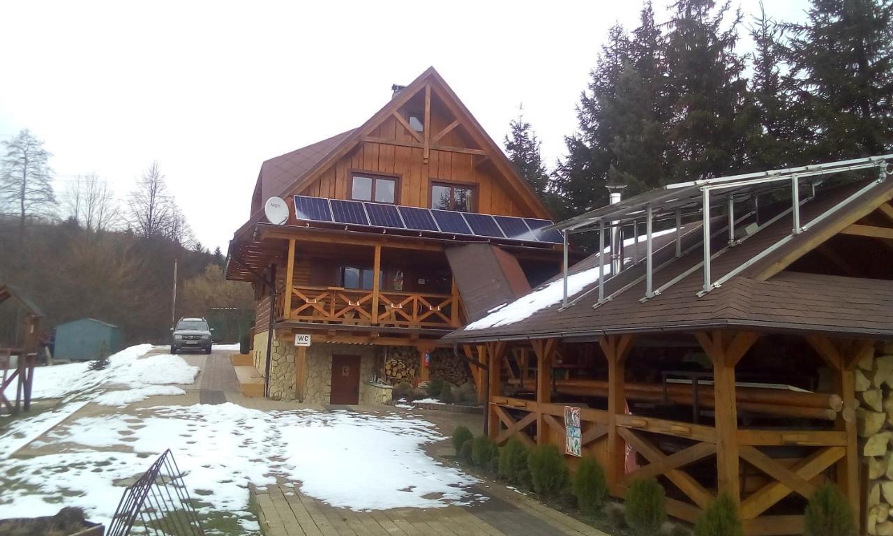 Rekreacna Chata Pod Jedlovinou, Varin Luaran gambar